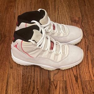 Air Jordan 11 ‘Platinum Tint’